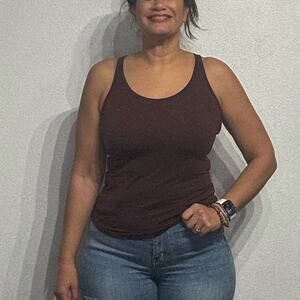 Athleta Burgundy With Ease Cut Out Tank Top Sz S